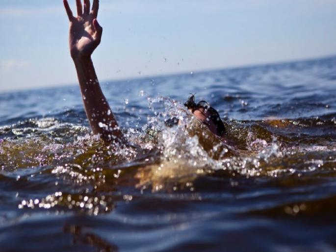 The bodies of the three students who drowned in Russia will arrive in Mumbai on Thursday | रशियात बुडालेल्या तिन्ही विद्यार्थ्यांचे मृतदेह गुरुवारी मुंबईत येणार The bodies of the three students who drowned in Russia will arrive in Mumbai on Thursday | रशियात बुडालेल्या तिन्ही विद्यार्थ्यांचे मृतदेह गुरुवारी मुंबईत येणार
