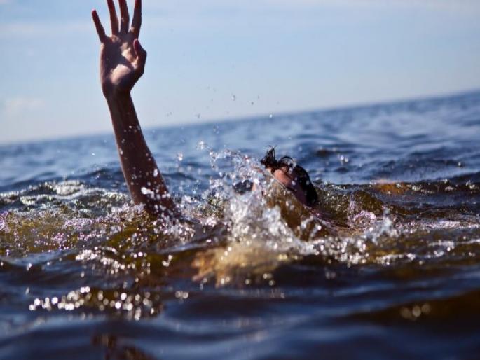 youth drowned while swimming at the Kaleswaram confluence | कालेश्वरम संगमावर अंघाेळ करताना युवक बुडाला youth drowned while swimming at the Kaleswaram confluence | कालेश्वरम संगमावर अंघाेळ करताना युवक बुडाला