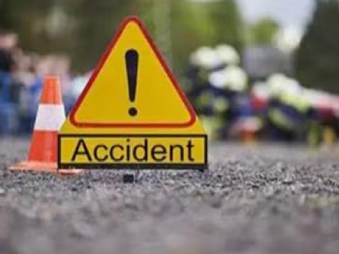 Collision with truck, death of migrant laborer who came for work | ट्रकची धडक, कामासाठी आलेल्या परप्रांतीय मजुराचा मृत्यू Collision with truck, death of migrant laborer who came for work | ट्रकची धडक, कामासाठी आलेल्या परप्रांतीय मजुराचा मृत्यू