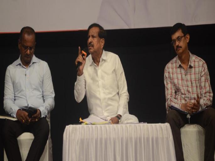 If a decision is not taken on DP within 15 days, we will enter the commissioner's office! A warning from Ganesh Naik | डीपीवर १५ दिवसांत निर्णय झाला नाही तर आयुक्त कार्यालयात घुसू! गणेश नाईकांचा सज्जड इशारा If a decision is not taken on DP within 15 days, we will enter the commissioner's office! A warning from Ganesh Naik | डीपीवर १५ दिवसांत निर्णय झाला नाही तर आयुक्त कार्यालयात घुसू! गणेश नाईकांचा सज्जड इशारा