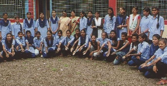 Various competitions organized by the students | विद्यावर्धिनीत विविध स्पर्धा उत्साहात