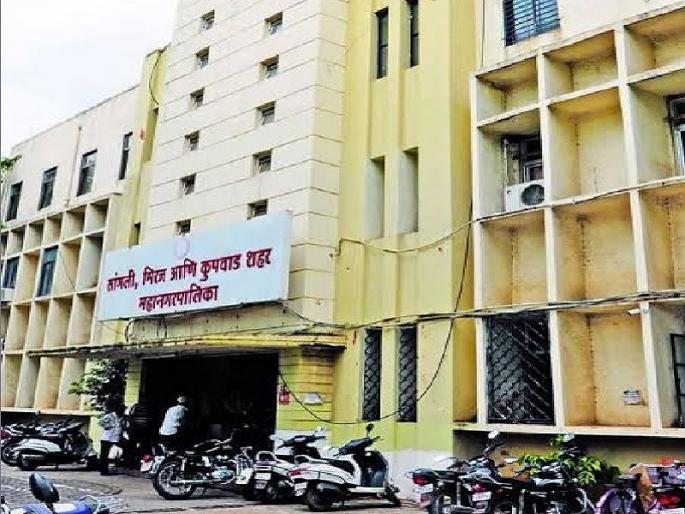 pack luggage, 2500 families in Sangli have been notified to relocate | गाठोडे बांधा: सांगलीत अडीच हजार कुटूंबाना स्थलांतराची नोटीस