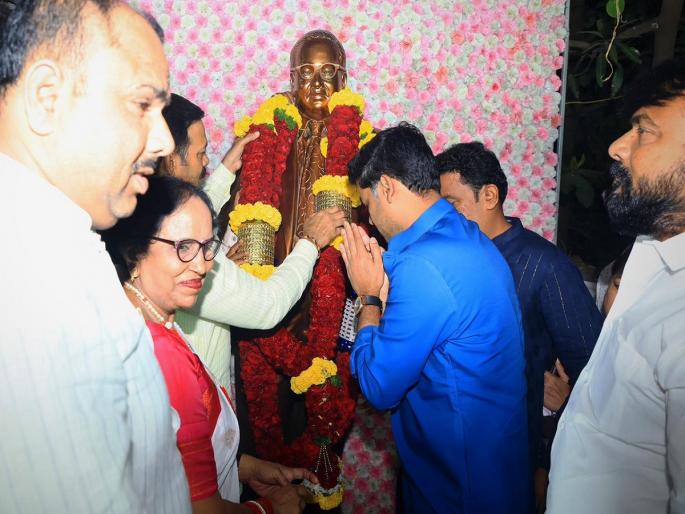 Kalyan East Dr. Babasaheb Ambedkar memorial work in final stage | कल्याण पूर्वेतील डाॅ. बाबासाहेब आंबेडकर स्मारकाचे काम अंतिम टप्यात Kalyan East Dr. Babasaheb Ambedkar memorial work in final stage | कल्याण पूर्वेतील डाॅ. बाबासाहेब आंबेडकर स्मारकाचे काम अंतिम टप्यात