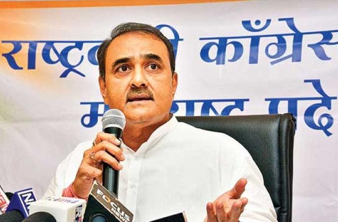 Lok Sabha Election 2019; The rulers have deceived the people by making false promises | Lok Sabha Election 2019; खोटी आश्वासने देऊन सत्ताधाऱ्यांनी जनतेची फसवणूक केली Lok Sabha Election 2019; The rulers have deceived the people by making false promises | Lok Sabha Election 2019; खोटी आश्वासने देऊन सत्ताधाऱ्यांनी जनतेची फसवणूक केली