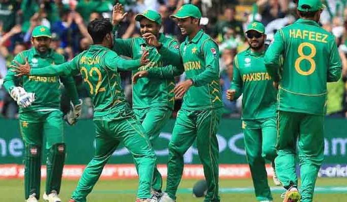 ICC World Cup 2019: Pakistan beat England, first World Cup win | ICC World Cup 2019 : पाकिस्तानचा इंग्लंडला धक्का, विश्वचषकातील पहिला विजय