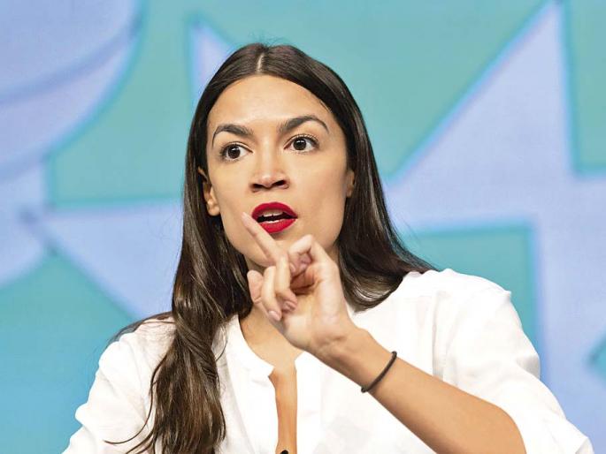 # RaiseTheWage - When US Senator fights for wages. | #RaiseTheWage- अमेरिकेची तरुण सिनेटर जेव्हा वेतनासाठी लढते. # RaiseTheWage - When US Senator fights for wages. | #RaiseTheWage- अमेरिकेची तरुण सिनेटर जेव्हा वेतनासाठी लढते.