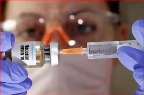 Vaccination resumed in Chalisgaon | चाळीसगावला पुन्हा सुरु झाले लसीकरण