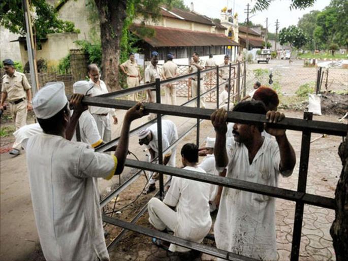 Prison indifference to prisoner wages | कैद्यांच्या मजुरीबाबत कारागृहांची उदासीनता