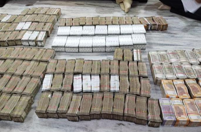 Seizure of hawala in government coffers; Jabalpur connection with Gondia also revealed | हवालाचे जप्त सव्वाचार कोटी सरकारच्या तिजोरीत; गोंदियासह जबलपूर कनेक्शनही उघड