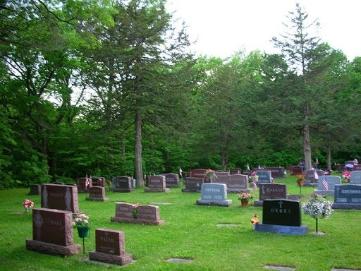 'Funeral' silence at the funeral too | अंत्यसंस्कारालाही घाटावर ‘स्मशान’ शांतता 'Funeral' silence at the funeral too | अंत्यसंस्कारालाही घाटावर ‘स्मशान’ शांतता
