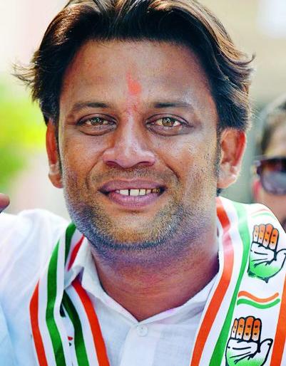 A case files against Nagpur councilor Bunty Shelke | नागपुरातील नगरसेवक बंटी शेळकेविरुद्ध गुन्हा दाखल A case files against Nagpur councilor Bunty Shelke | नागपुरातील नगरसेवक बंटी शेळकेविरुद्ध गुन्हा दाखल
