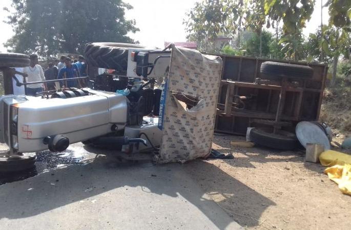 Two killed and 15 injured in Chandrapur district | चंद्रपूर जिल्ह्यात ट्रॅक्टर उलटून दोन ठार, १५ जखमी