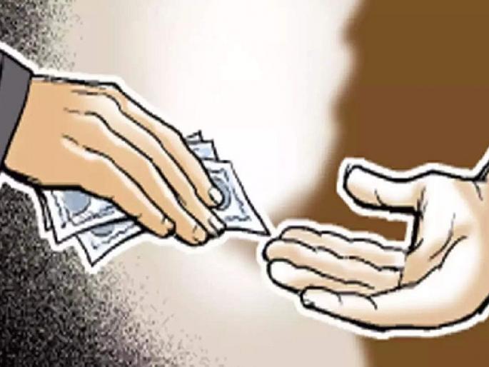 Agriculture supervisor arrested while accepting bribe of 8,000 in gondia | ट्रॅक्टरचे बिल काढण्यासाठी लाचेची मागणी; ८ हजार स्वीकारतांना कृषी पर्यवेक्षक लाचलुचपतच्या जाळ्यात Agriculture supervisor arrested while accepting bribe of 8,000 in gondia | ट्रॅक्टरचे बिल काढण्यासाठी लाचेची मागणी; ८ हजार स्वीकारतांना कृषी पर्यवेक्षक लाचलुचपतच्या जाळ्यात