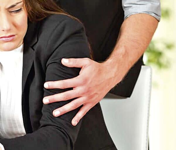 #metoo-bay can be a job?what will she do? | #metoo- बाय बाय करता येईल नोकरीला? #metoo-bay can be a job?what will she do? | #metoo- बाय बाय करता येईल नोकरीला?