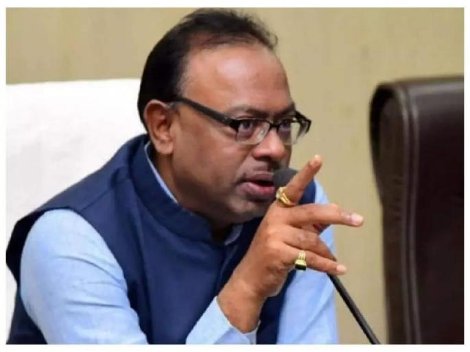 Mallikarjuna Kharge's mental balance is disturbed, he crossed limits; Criticism of Chandrashekhar Bawankule | मल्लिकार्जुन खर्गेंचे मानसिक संतुलन ढळले, त्यांनी मर्यादा ओलांडल्या; चंद्रशेखर बावनकुळेंची टीका Mallikarjuna Kharge's mental balance is disturbed, he crossed limits; Criticism of Chandrashekhar Bawankule | मल्लिकार्जुन खर्गेंचे मानसिक संतुलन ढळले, त्यांनी मर्यादा ओलांडल्या; चंद्रशेखर बावनकुळेंची टीका