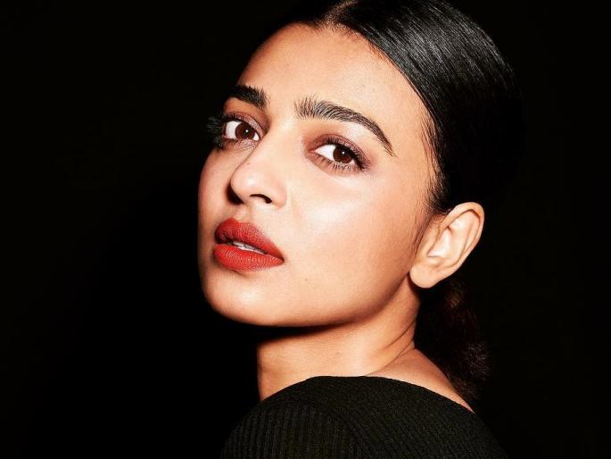 radhika apte reveals she lost out on vicky donor because she was overweight | राधिका आपटेला महाग पडले बिअरचे पेगवर पेग अन् जिभेचे चोचले, गमावली ‘ती’ भूमिका radhika apte reveals she lost out on vicky donor because she was overweight | राधिका आपटेला महाग पडले बिअरचे पेगवर पेग अन् जिभेचे चोचले, गमावली ‘ती’ भूमिका