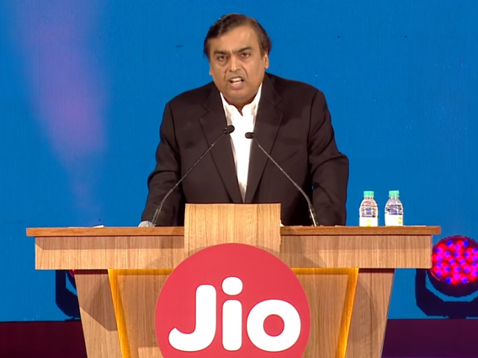 Softbank investing in Jio as Mukesh Ambani deleverages business | JIO वर तीन लाख कोटींचे कर्ज, जपानची कंपनी गुंतवणूक करणार Softbank investing in Jio as Mukesh Ambani deleverages business | JIO वर तीन लाख कोटींचे कर्ज, जपानची कंपनी गुंतवणूक करणार