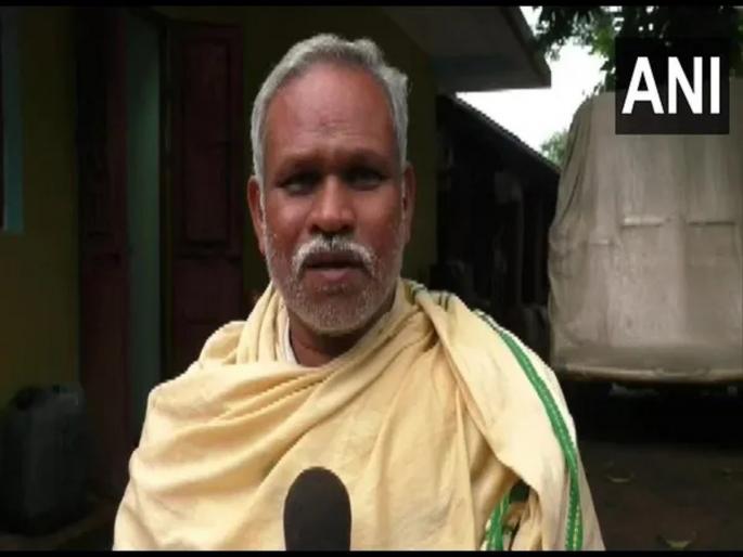58-year-old MLA Angada Kanhar cleared class 10 board examination with 72% marks | ५८ वर्षाचे आमदार दहावीच्या परीक्षेत ७२% गुणांसह उत्तीर्ण; शिक्षणाला वय नसते म्हणत व्यक्त केला आनंद  58-year-old MLA Angada Kanhar cleared class 10 board examination with 72% marks | ५८ वर्षाचे आमदार दहावीच्या परीक्षेत ७२% गुणांसह उत्तीर्ण; शिक्षणाला वय नसते म्हणत व्यक्त केला आनंद