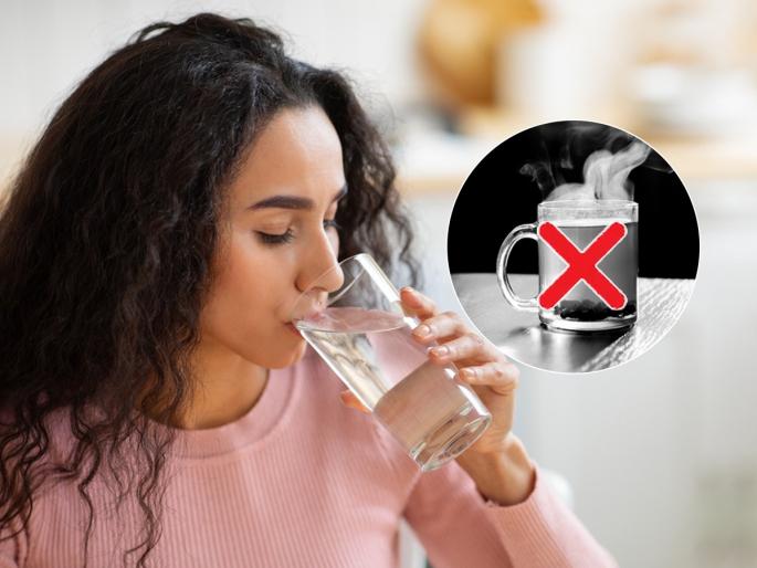 Know Which Type of Water is Healthy For You Normal or Warm : Who should drink warm water, who should not? Doctors give valuable advice... | कोमट पाणी कोणी प्यावं, कोणी पिवू नये? डॉक्टर देतात मोलाचा सल्ला...