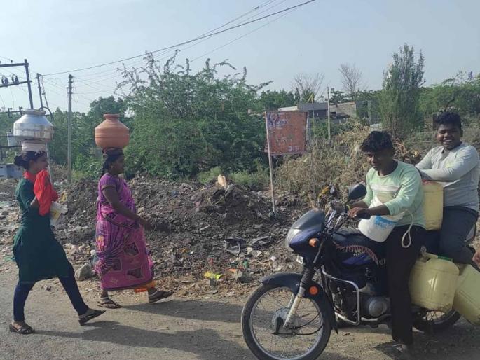 Acquisition of wells in 89 villages; Tanker water in three places! Measures in the action plan for alleviating water scarcity | ८९ गावांत विहिर अधिग्रहण; तीन ठिकाणी टॅंकरने पाणी! पाणीटंचाई निवारणार्थ कृती आराखड्यातील उपाययोजना Acquisition of wells in 89 villages; Tanker water in three places! Measures in the action plan for alleviating water scarcity | ८९ गावांत विहिर अधिग्रहण; तीन ठिकाणी टॅंकरने पाणी! पाणीटंचाई निवारणार्थ कृती आराखड्यातील उपाययोजना