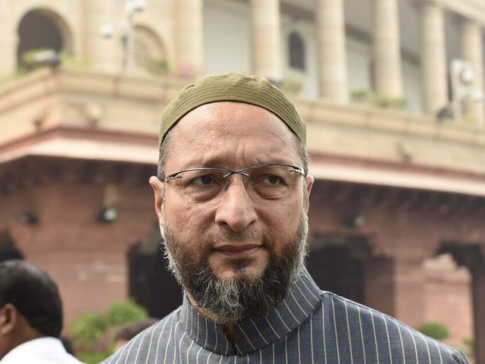 BJP candidate for Asududdin Owaisi in Hyderabad, loksabha election 2019 | हैदराबादमध्ये असुदूद्दीन औवेसींना भाजपा उमेदवार देतोय 'कांटे की टक्कर' BJP candidate for Asududdin Owaisi in Hyderabad, loksabha election 2019 | हैदराबादमध्ये असुदूद्दीन औवेसींना भाजपा उमेदवार देतोय 'कांटे की टक्कर'