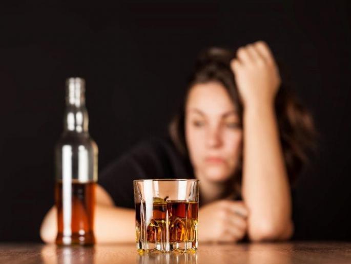 Addiction and risk of 'she' | ‘ती’ची व्यसनाधिनता आणि धोका