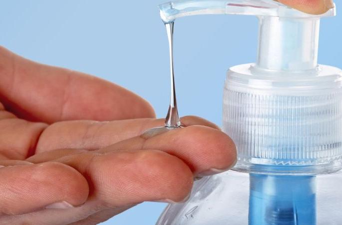 Demand for hand sanitizer increased in Nagpur due to fear of corona | कोरोनाच्या भीतीमुळे नागपुरात हॅन्ड सॅनिटायजरच्या मागणीत वाढ Demand for hand sanitizer increased in Nagpur due to fear of corona | कोरोनाच्या भीतीमुळे नागपुरात हॅन्ड सॅनिटायजरच्या मागणीत वाढ