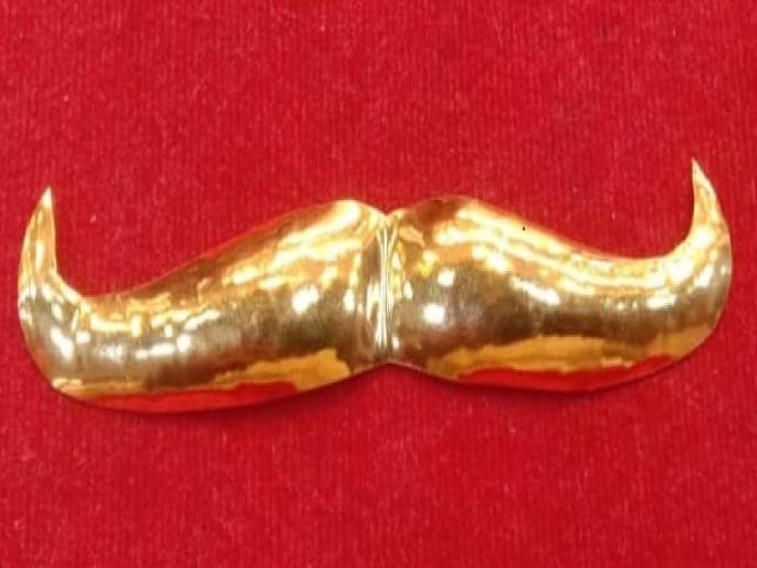 peace reigned in the village; A golden mustache made for God in Solapur | कलह दूर झाला अन् गावात शांतता नांदली; सोलापुरात देवाला बनवली सोन्याची मिशी peace reigned in the village; A golden mustache made for God in Solapur | कलह दूर झाला अन् गावात शांतता नांदली; सोलापुरात देवाला बनवली सोन्याची मिशी