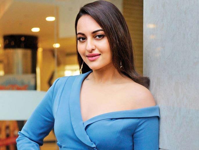 Why was Sonakshi Sinha's bungalow named 'Ramayana'? | सोनाक्षी सिन्हाच्या बंगल्याला का दिले गेले ‘रामायण’ हे नाव? Why was Sonakshi Sinha's bungalow named 'Ramayana'? | सोनाक्षी सिन्हाच्या बंगल्याला का दिले गेले ‘रामायण’ हे नाव?