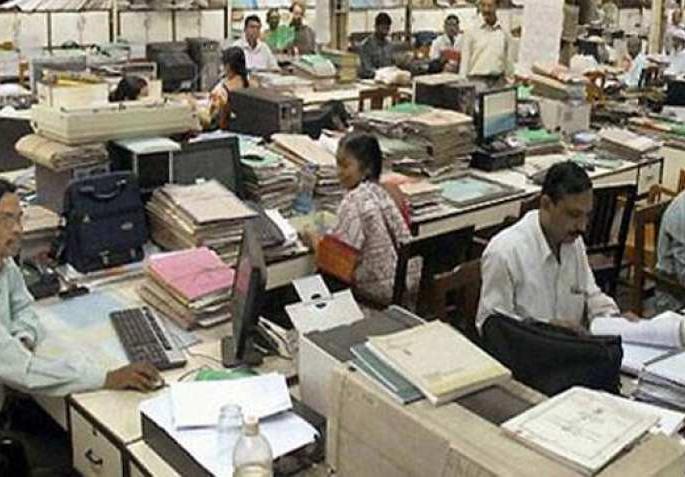 Due to suspension, chargesheet will be filed in three months | निलंबिताविरुद्ध तीन महिन्यांत दोषारोपपत्र दाखल करावे लागणार