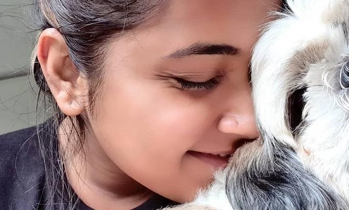 bhojpuri actress kajal raghwani suffering from pcod polycystic ovary syndrome | ‘या’ आजाराने ग्रस्त आहे ही अभिनेत्री, सतत वाढतेय वजन