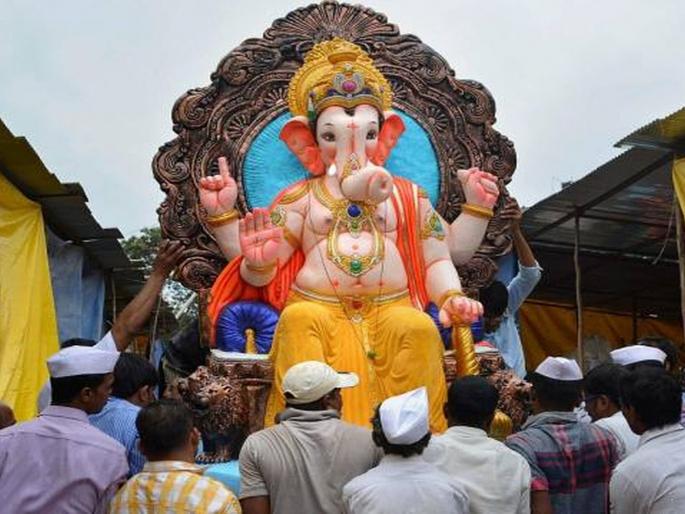 Demand for fee waiver and corona vaccine for Ganeshotsav Mandals | गणेशोत्सव मंडळांना शुल्क माफी व कोरोना प्रतिबंधक लस देण्याची मागणी Demand for fee waiver and corona vaccine for Ganeshotsav Mandals | गणेशोत्सव मंडळांना शुल्क माफी व कोरोना प्रतिबंधक लस देण्याची मागणी
