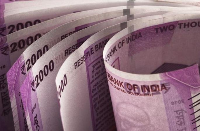 Fraud under the pretext of investment, businessman's complaint: Crime against four including wife | गुंतवणुकीच्या बहाण्याने फसवणूक, व्यावसायिकाची तक्रार; पत्नीसह चौघांविरोधात गुन्हा