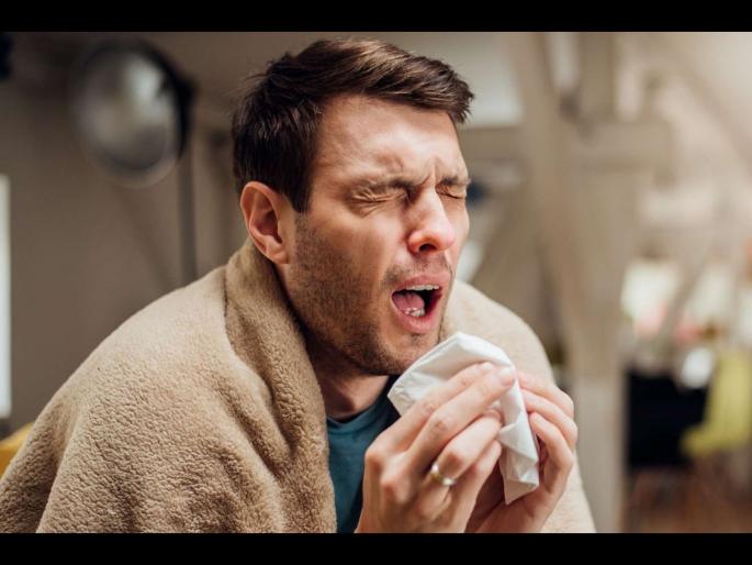 Man sneezed so hard his colon fell out baffling doctors | नाश्ता करत असताना अचानक शिंकला, झालं असं काही ज्याची कुणी कल्पनाही केली नसेल! Man sneezed so hard his colon fell out baffling doctors | नाश्ता करत असताना अचानक शिंकला, झालं असं काही ज्याची कुणी कल्पनाही केली नसेल!