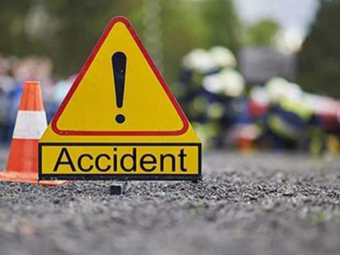 Tempo carrying bulls overturns at the ghat between Ghotwadi and Dhamangaon; One dead, 8 injured | खेड तालुका: घोटवडी धामणगाव दरम्यानच्या घाटात बैल घेऊन जाणारा टेम्पो पलटी; एकाचा मृत्यू, ८ जण जखमी Tempo carrying bulls overturns at the ghat between Ghotwadi and Dhamangaon; One dead, 8 injured | खेड तालुका: घोटवडी धामणगाव दरम्यानच्या घाटात बैल घेऊन जाणारा टेम्पो पलटी; एकाचा मृत्यू, ८ जण जखमी