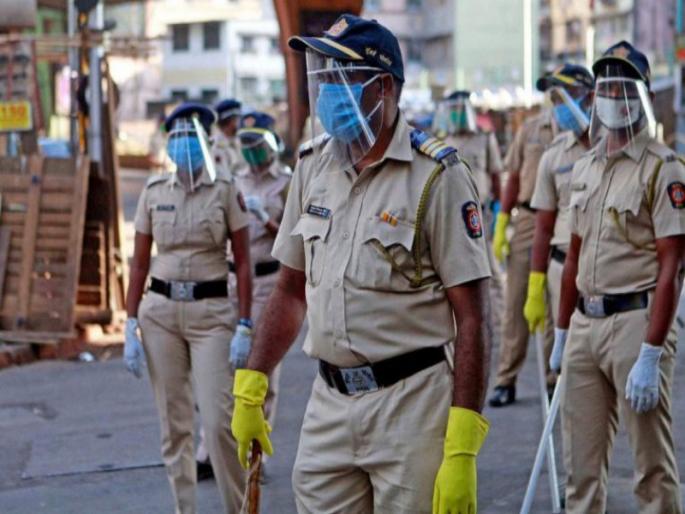 7,000 police deployed in Pune on Ganesh Immersion Day; Immersion of idols on immersion ghats is strictly prohibited | पुण्यात गणेश विसर्जनाच्या दिवशी ७ हजार पोलीस तैनात; विसर्जन घाटावर मूर्ती विसर्जन करण्यास पूर्णत: बंदी 7,000 police deployed in Pune on Ganesh Immersion Day; Immersion of idols on immersion ghats is strictly prohibited | पुण्यात गणेश विसर्जनाच्या दिवशी ७ हजार पोलीस तैनात; विसर्जन घाटावर मूर्ती विसर्जन करण्यास पूर्णत: बंदी