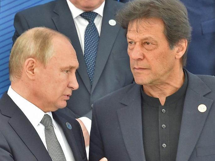 Russia on Imran Khan's side; says, America is giving sentence to Pakistan after they came to russia tour | Russia On Imran Khan US: इम्रान खानच्या बाजुने रशिया मैदानात उतरला; युक्रेन युद्धामुळे मोठी उलथापालथ Russia on Imran Khan's side; says, America is giving sentence to Pakistan after they came to russia tour | Russia On Imran Khan US: इम्रान खानच्या बाजुने रशिया मैदानात उतरला; युक्रेन युद्धामुळे मोठी उलथापालथ