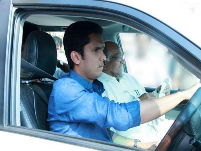 Akshay Mundada troll after leaving NCP | 'आई म्हणायची राजकारण सोड, पण साहेबांना सोडू नको', म्हणणारे अक्षय मुंदडा 'ट्रोल' Akshay Mundada troll after leaving NCP | 'आई म्हणायची राजकारण सोड, पण साहेबांना सोडू नको', म्हणणारे अक्षय मुंदडा 'ट्रोल'