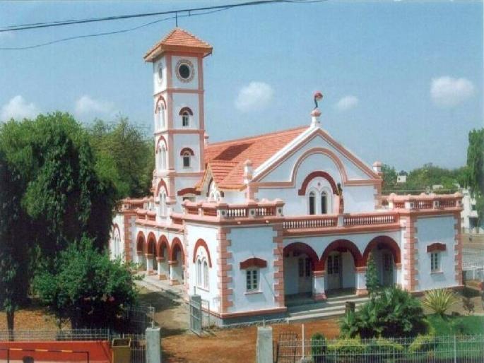 Yavatmal Nagar parishad Lobbying from the Ministry to save the CEO | यवतमाळ न. प. मुख्याधिकाऱ्यांना वाचविण्यासाठी मंत्रालयातून लॉबिंग Yavatmal Nagar parishad Lobbying from the Ministry to save the CEO | यवतमाळ न. प. मुख्याधिकाऱ्यांना वाचविण्यासाठी मंत्रालयातून लॉबिंग
