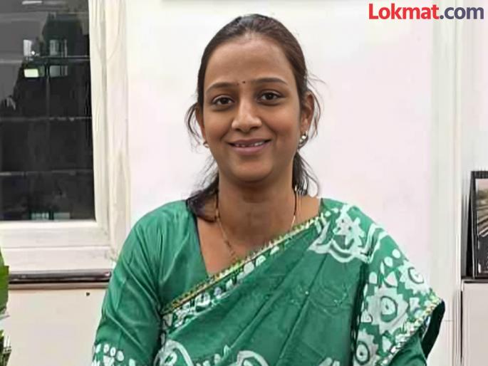 Yogita Bhosale appointed as Pune Municipal Corporation's Municipal Secretary, the first woman to be appointed as Municipal Secretary | याेगिता भाेसले ठरल्या पुणे महापालिकेच्या पहिल्या महिला नगरसचिव Yogita Bhosale appointed as Pune Municipal Corporation's Municipal Secretary, the first woman to be appointed as Municipal Secretary | याेगिता भाेसले ठरल्या पुणे महापालिकेच्या पहिल्या महिला नगरसचिव