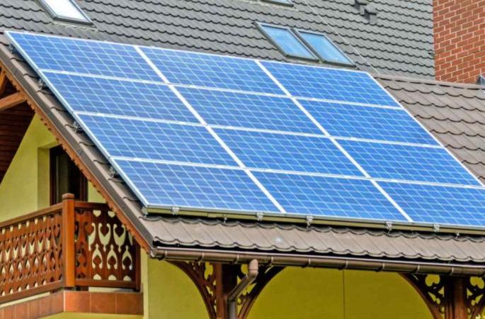 Disappointment of those who install solar roof tops in Nagpur | नागपुरात सोलर रूफ टॉप लावणाऱ्यांची निराशा Disappointment of those who install solar roof tops in Nagpur | नागपुरात सोलर रूफ टॉप लावणाऱ्यांची निराशा