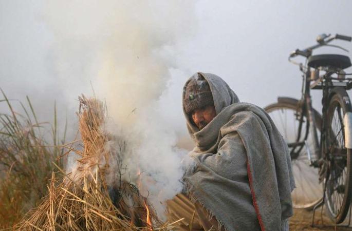 Nagpur@ 4.6 | नागपूर @ ४.६ ; तापमान सरासरीपेक्षा १.९ अंशाने घसरले Nagpur@ 4.6 | नागपूर @ ४.६ ; तापमान सरासरीपेक्षा १.९ अंशाने घसरले