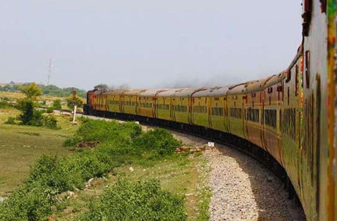 Vidarbha, Duranto and Rajdhani Express full; The situation after Diwali | विदर्भ, दुरांतो अन् राजधानी एक्सप्रेस फुल्ल; दिवाळीनंतरची स्थिती