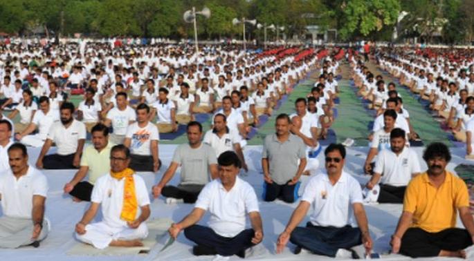 World message of peace through yoga | योग साधनेतून विश्वशांतीचा संदेश World message of peace through yoga | योग साधनेतून विश्वशांतीचा संदेश