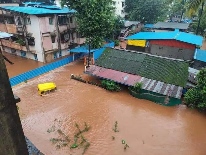 flood situation in Chiplun began to normalise | चिपळुणातील पूरपरिस्थिती निवळण्यास सुरुवात; प्रशासनातर्फे मदतकार्य वेगाने सुरु नागरिकांनी सतर्क राहण्याचे आवाहन flood situation in Chiplun began to normalise | चिपळुणातील पूरपरिस्थिती निवळण्यास सुरुवात; प्रशासनातर्फे मदतकार्य वेगाने सुरु नागरिकांनी सतर्क राहण्याचे आवाहन