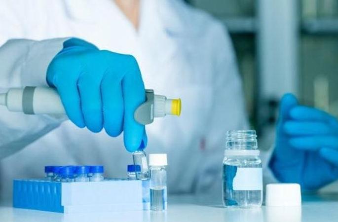 Updated equipment available for sari testing in Nagpur | नागपुरात सारीच्या चाचणीसाठी अद्ययावत यंत्र उपलब्ध; एम्सचा पुढाकार Updated equipment available for sari testing in Nagpur | नागपुरात सारीच्या चाचणीसाठी अद्ययावत यंत्र उपलब्ध; एम्सचा पुढाकार
