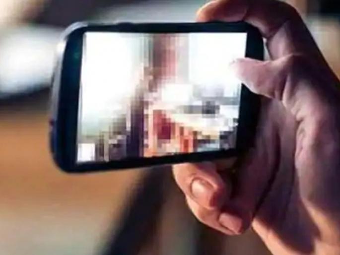 Put a gun to the younger brother's head; Minor sister raped by four neighbors in Uttar Pradesh | छोट्या भावाच्या डोक्यावर बंदूक ठेवली; अल्पवयीन मुलीवर चार शेजाऱ्यांकडून बलात्कार, Video व्हायरल करण्याची धमकी Put a gun to the younger brother's head; Minor sister raped by four neighbors in Uttar Pradesh | छोट्या भावाच्या डोक्यावर बंदूक ठेवली; अल्पवयीन मुलीवर चार शेजाऱ्यांकडून बलात्कार, Video व्हायरल करण्याची धमकी