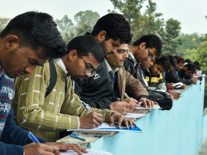 After '5G' also 'speed' in recruitment of domestic workers; Increase in recruitment in telecom sector | ‘५जी’नंतर देशातील नाेकरभरतीलाही ‘स्पीड’; टेलिकाॅम क्षेत्रात नाेकरभरतीत माेठी वाढ After '5G' also 'speed' in recruitment of domestic workers; Increase in recruitment in telecom sector | ‘५जी’नंतर देशातील नाेकरभरतीलाही ‘स्पीड’; टेलिकाॅम क्षेत्रात नाेकरभरतीत माेठी वाढ
