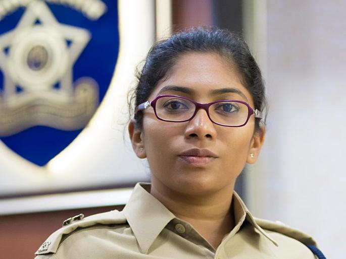 Solapur Rural Police Superintendent of Police Tejaswi Satpute Corona Positive | सोलापूर ग्रामीण पोलिस दलाच्या पोलीस अधीक्षक तेजस्वी सातपुते कोरोना पॉझिटिव्ह Solapur Rural Police Superintendent of Police Tejaswi Satpute Corona Positive | सोलापूर ग्रामीण पोलिस दलाच्या पोलीस अधीक्षक तेजस्वी सातपुते कोरोना पॉझिटिव्ह