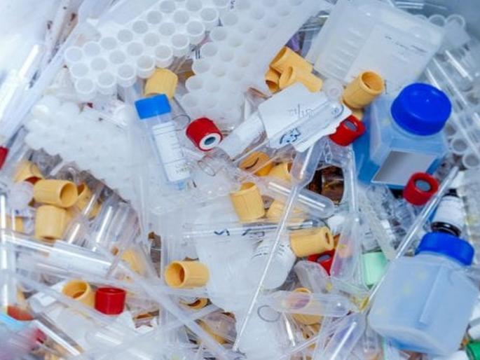 Classification of biomedical waste in four color bags | चार रंगांच्या पिशव्यांमध्ये जैव वैद्यकीय कचऱ्याचेे वर्गीकरण Classification of biomedical waste in four color bags | चार रंगांच्या पिशव्यांमध्ये जैव वैद्यकीय कचऱ्याचेे वर्गीकरण